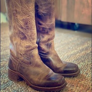 Frye Campus Boots